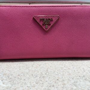 Large Saffiano Leather Wallet Pink Prada